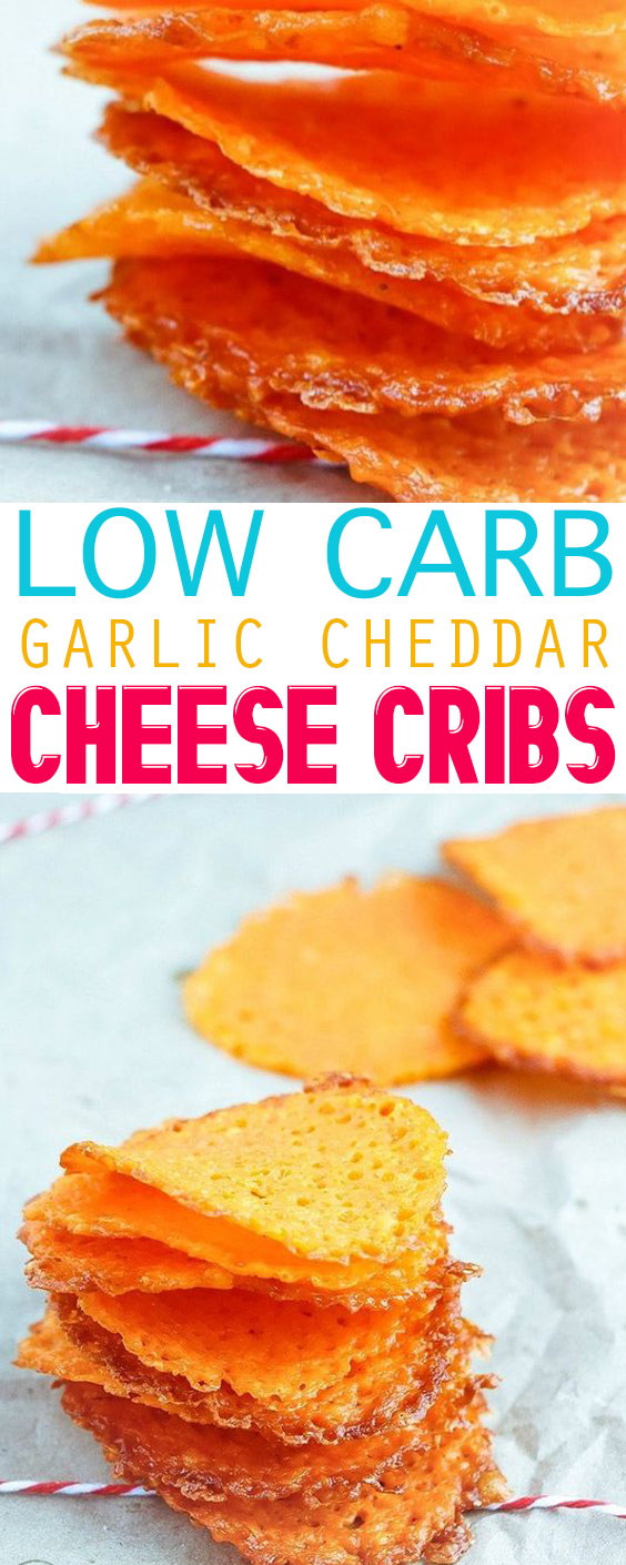 Low Carb Garlic Cheddar Cheese Crisps
