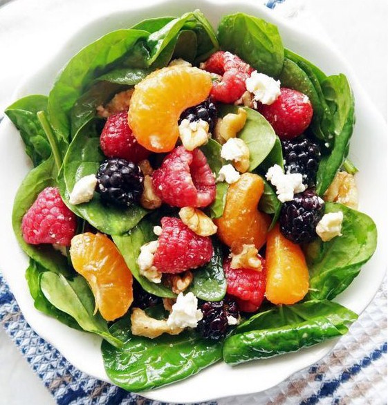 Berry Orange Spinach Salad with Citrus Balsamic Vinaigrette