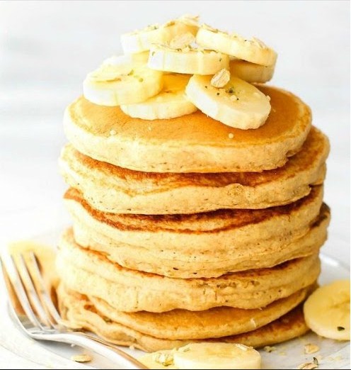 Fluffy Flourless Banana Smoothie Pancakes