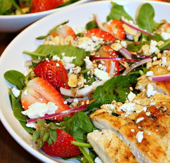 Healthy Strawberry Chicken Salad