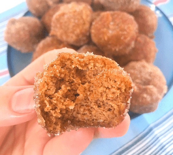 Keto Pumpkin Spice Almond Flour Muffin Minis