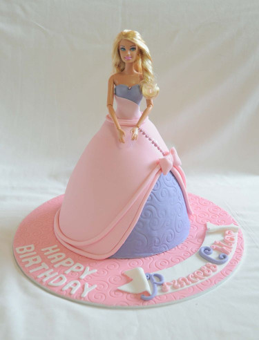 Barbie Birthday Cake
 Fondant Barbie Birthday Cake