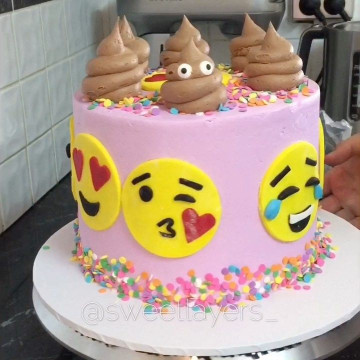 Birthday Cake Emoji
 3 659 Likes 91 ments Sweet Layers sweetlayers on