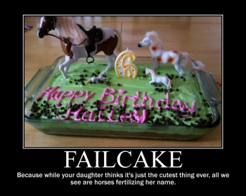 Birthday Cake Fails Elegant 25 Epic Birthday Fails Birthdayfail My Life and Kids