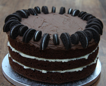 Birthday Cake Oreos
 Chocolate Oreo Birthday Cake – lovinghomemade
