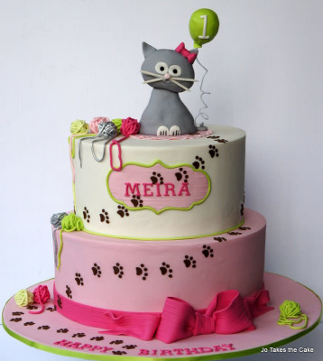 Cat Birthday Cake
 Kitty Cat 1st Birthday and matching cupcakes cake by Jo