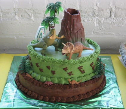 Dinosaur Birthday Cake
 Dinosaur birthday baby stuff