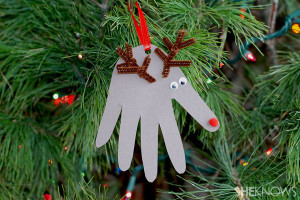 DIY Christmas Decorations For Kids
 23 Cool DIY Christmas Tree Decorations To Make With Kids