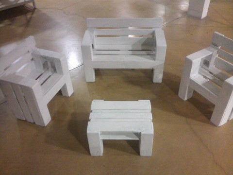DIY Kids Furniture
 DIY Pallet Furniture Set for Kids Easy Pallet Ideas