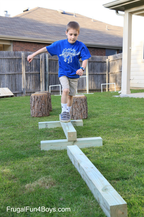 DIY Obstacle Course For Kids
 DIY American Ninja Warrior Backyard Obstacle Course