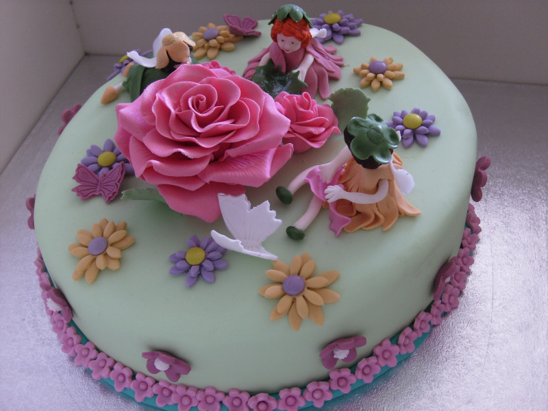 Flower Birthday Cake
 Flower Fairy Birthday Cake Party and Ma ra Cake Recipe