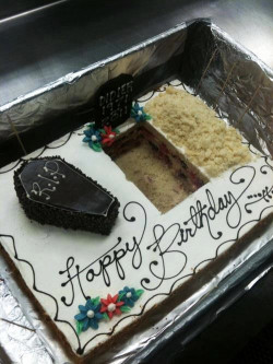 Funny Birthday Cakes
 21 Clever and Funny Birthday Cakes