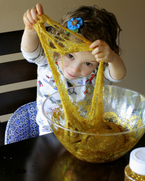 Kids- Creative Activities At Home
 15 brilliant ideas for sensory play from Fun At Home With