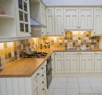 Kitchen Backsplash Ideas With White Cabinets
 of Kitchens Traditional f White Antique
