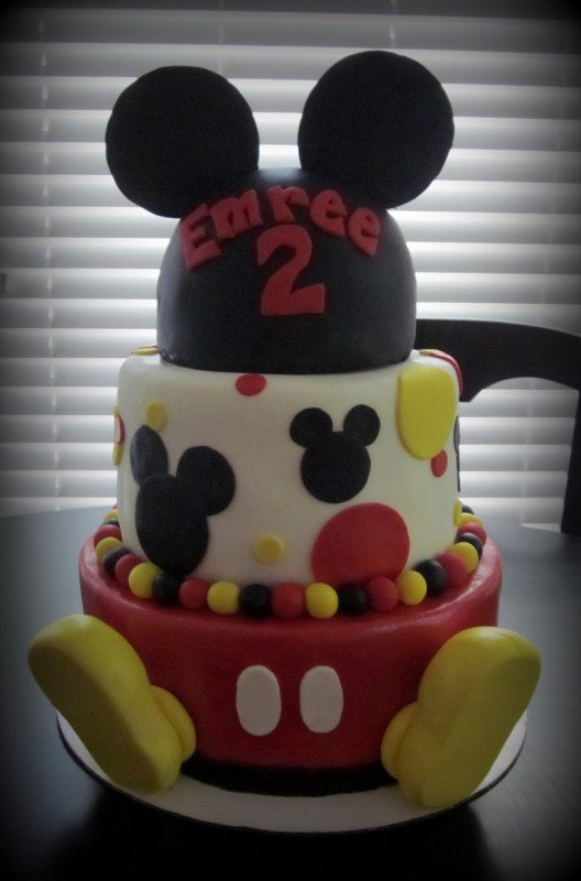 Mickey Mouse Birthday Cake
 Darlin Designs Mickey Mouse Birthday Cake