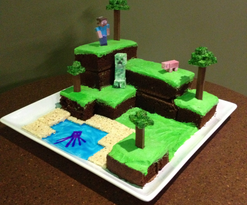Minecraft Birthday Cake
 Minecraft World Cake with