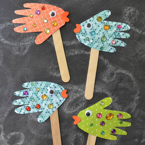 Simple Kids Crafts
 Handprint Fish Puppets