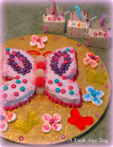 Small Birthday Cake
 1000 ideas about Small Birthday Parties on Pinterest