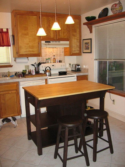 Small Kitchen Island With Seating
 And Small Kitchen Island With Seating Design design