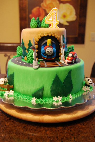 Train Birthday Cake
 73 best images about Thomas train cakes on Pinterest