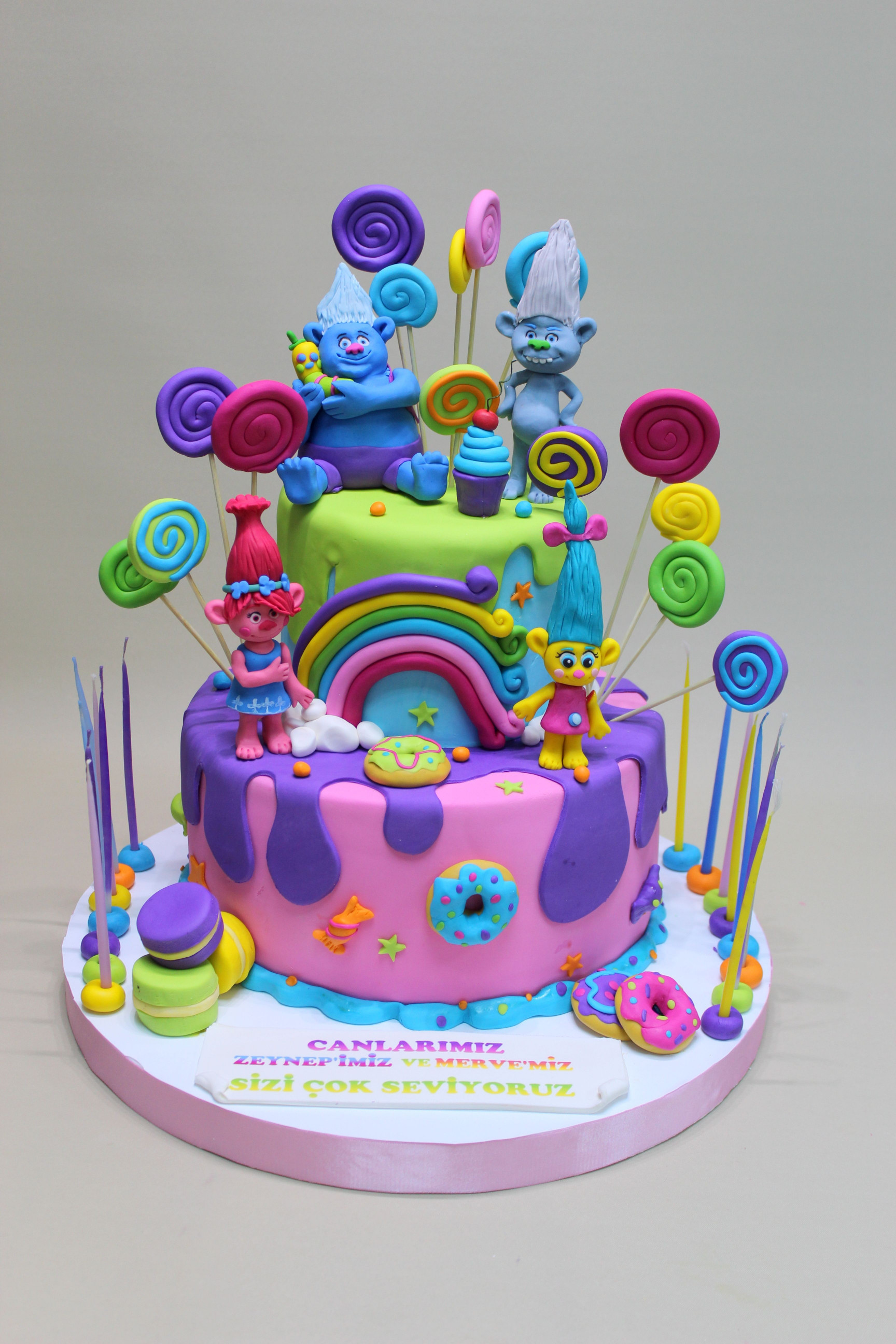 Trolls Birthday Cake
 Trolls Cake Misketpasta Pinterest