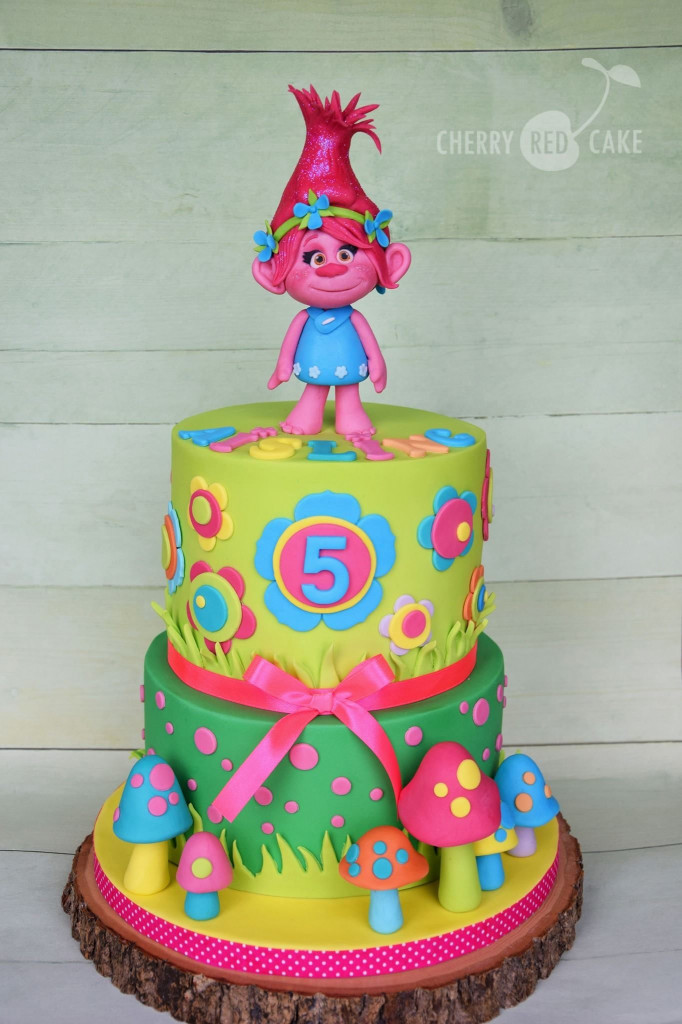 Trolls Birthday Cake Lovely Trolls Cake Celebration Cakes Pinterest