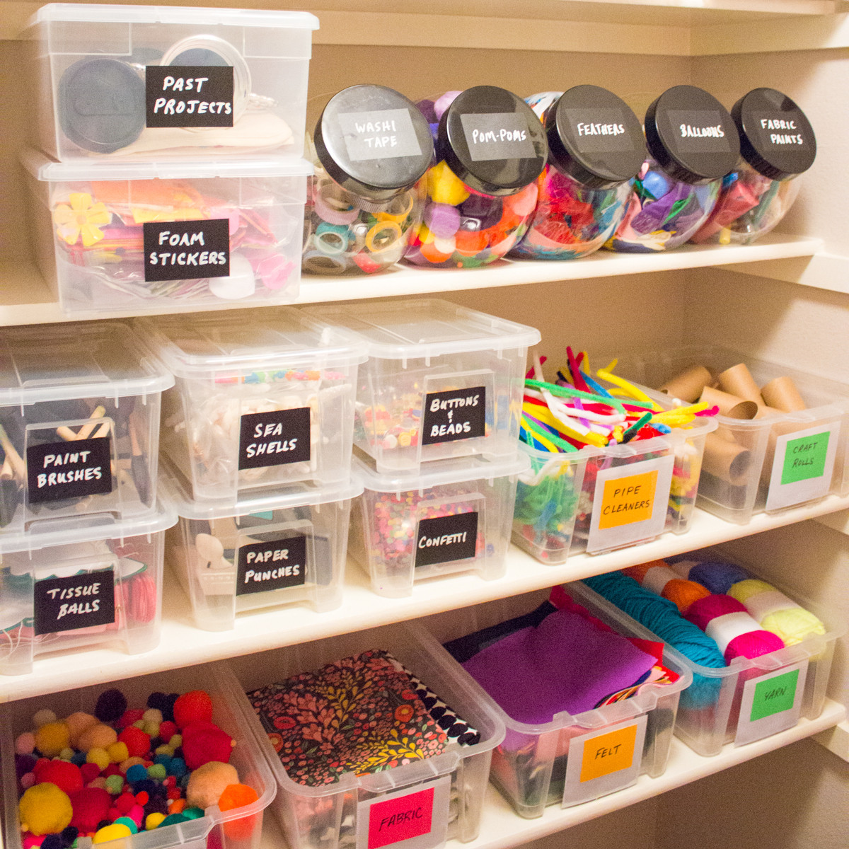 Craft Supplies Organizer
 Tips for Organizing Your Craft Closet