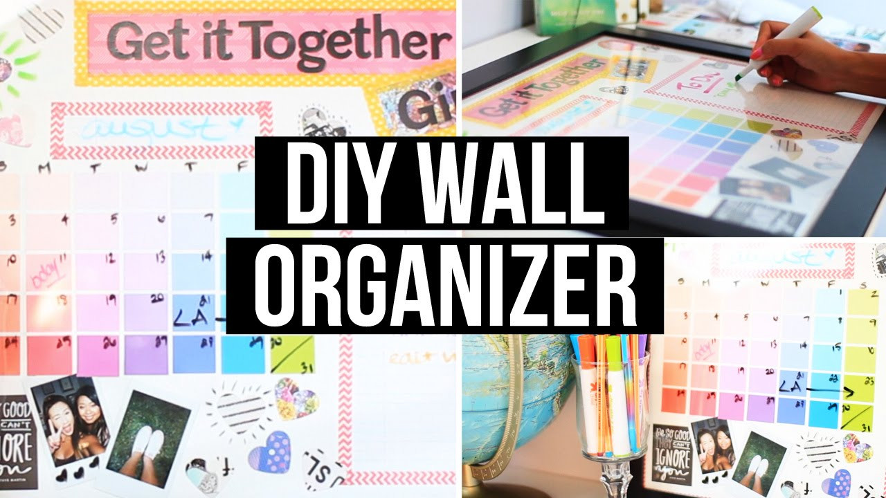 School Organizer
 DIY Wall Organizer & Back 2 School Giveaway
